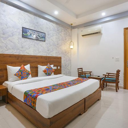 Fabhotel New Journey Hospitality Gurgaon Eksteriør bilde